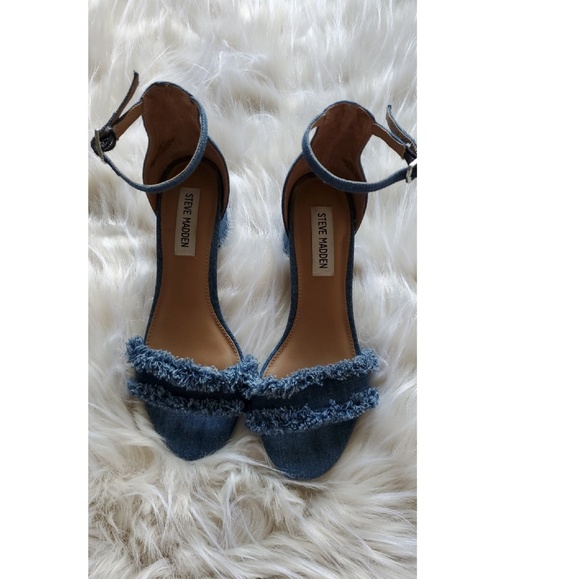 Steve Madden Shoes - Steve Madden Denim Heel